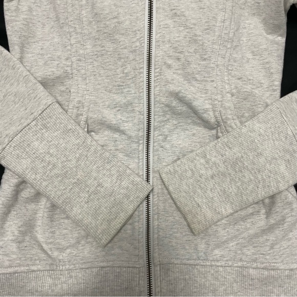 Lululemon Grey Zip-up Sweater - Size 4 - Picture 5 of 6